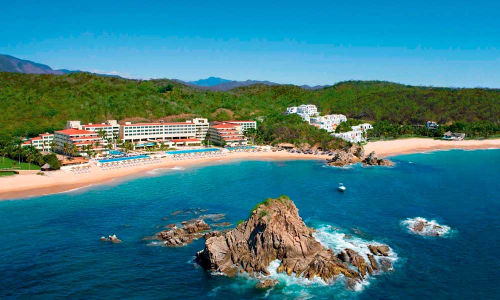 UVC Family Huatulco Resort & Spa